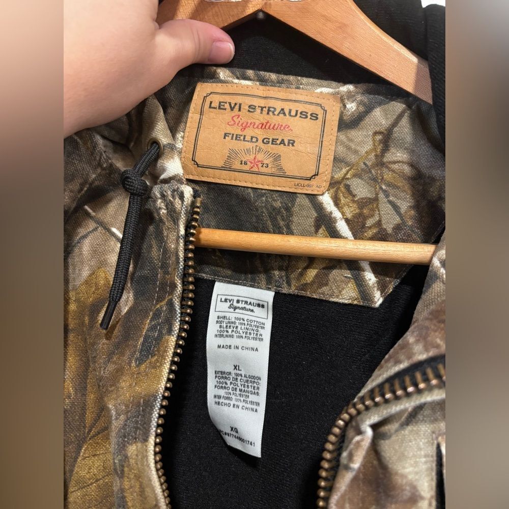 Signature by Levi Strauss & Co. Field Gear camo hooded jacket quilted lining - Picture 5 of 6